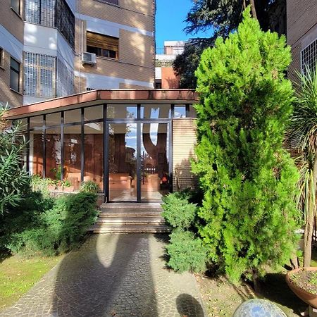 Bnb Rooms And Comfort Rome Exterior photo